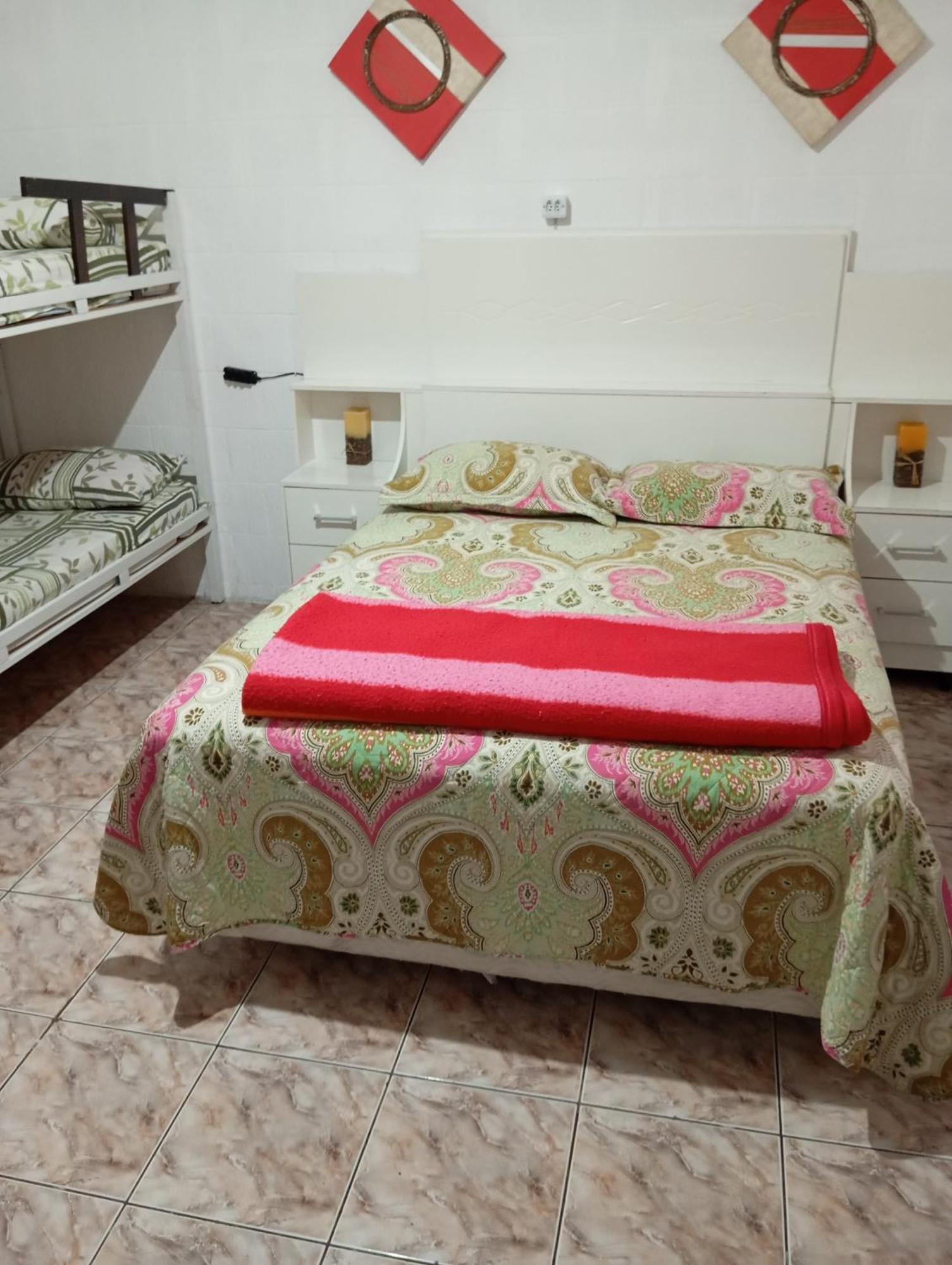 גווארולוס Hostel Brasil Gru חדר תמונה